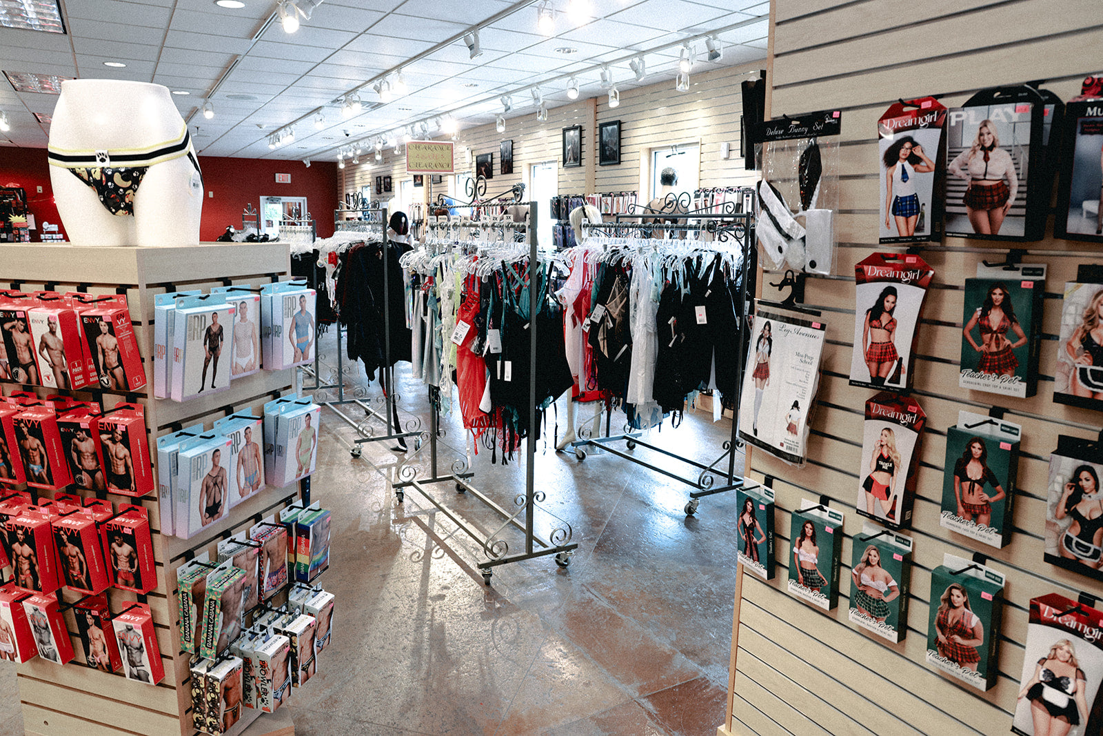 About us  FB Boutique